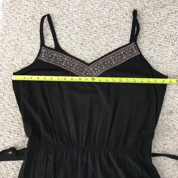 NWOT GAP Embroidered Dress - Picture 5 of 7